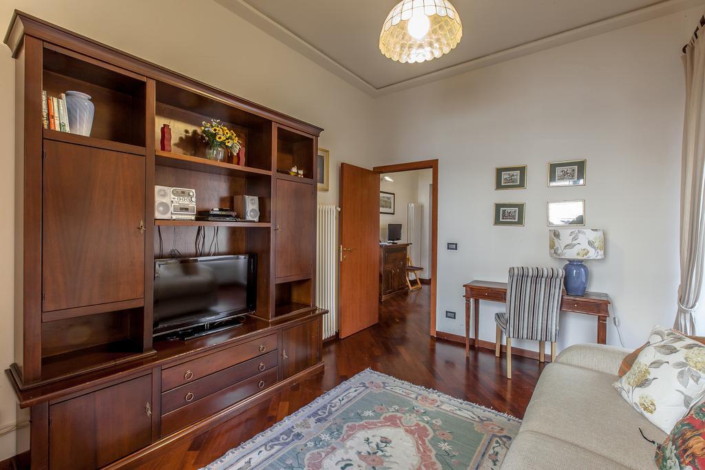 Rent Home In Roma Esterno foto